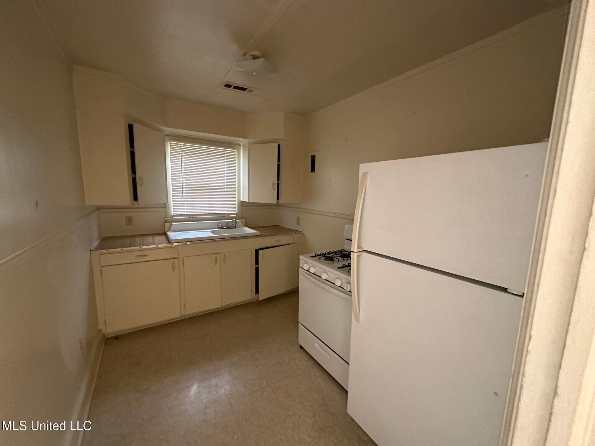 500 Avery Street, Cleveland, Mississippi image 9