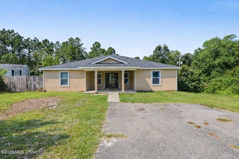 Homes For Sale - 18331 Lesli's Lane<br/> Saucier, MS 39574