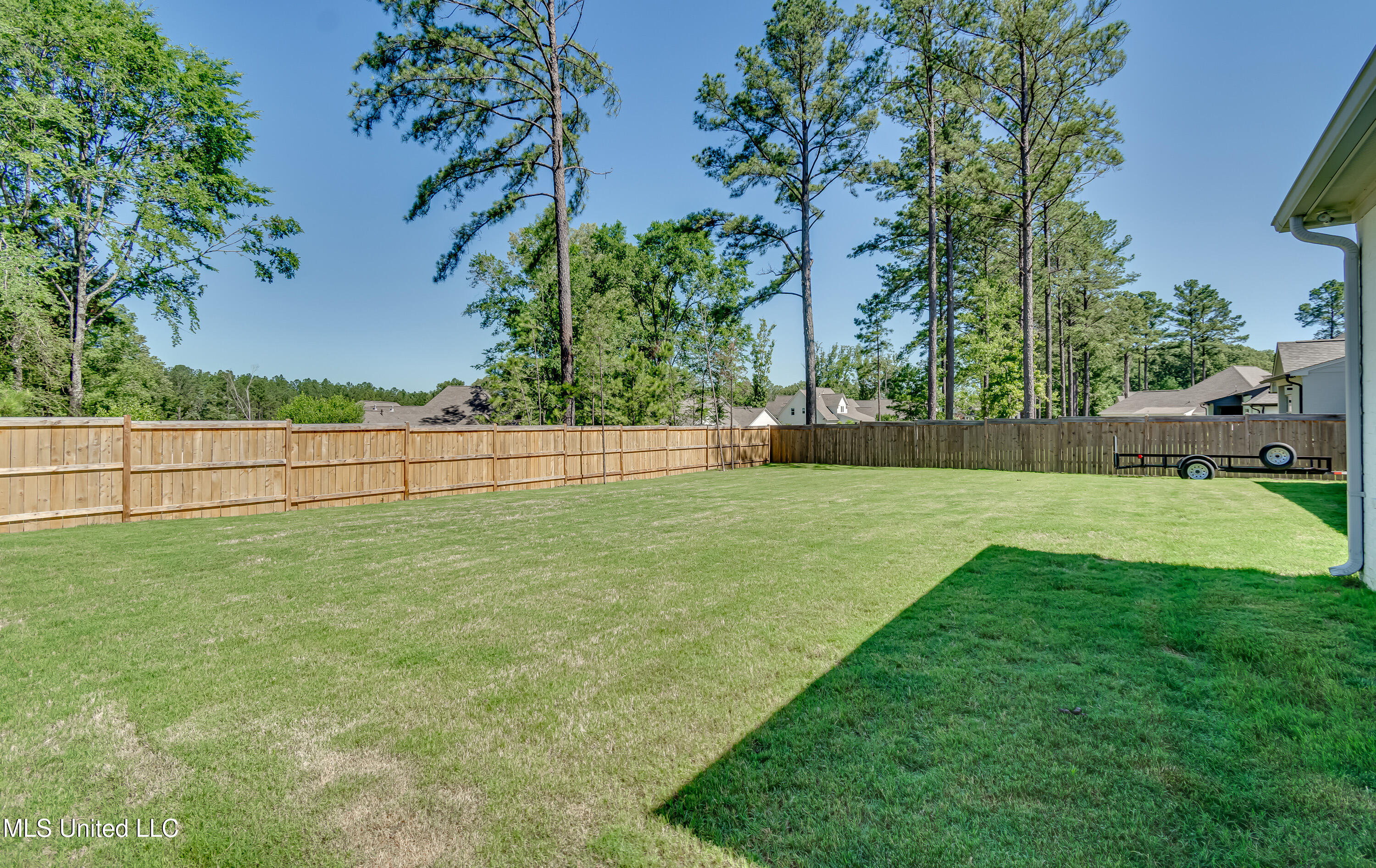 Madison, Mississippi 39110, United States, 4 Bedrooms Bedrooms, ,3 BathroomsBathrooms,Residential,Pending,135654