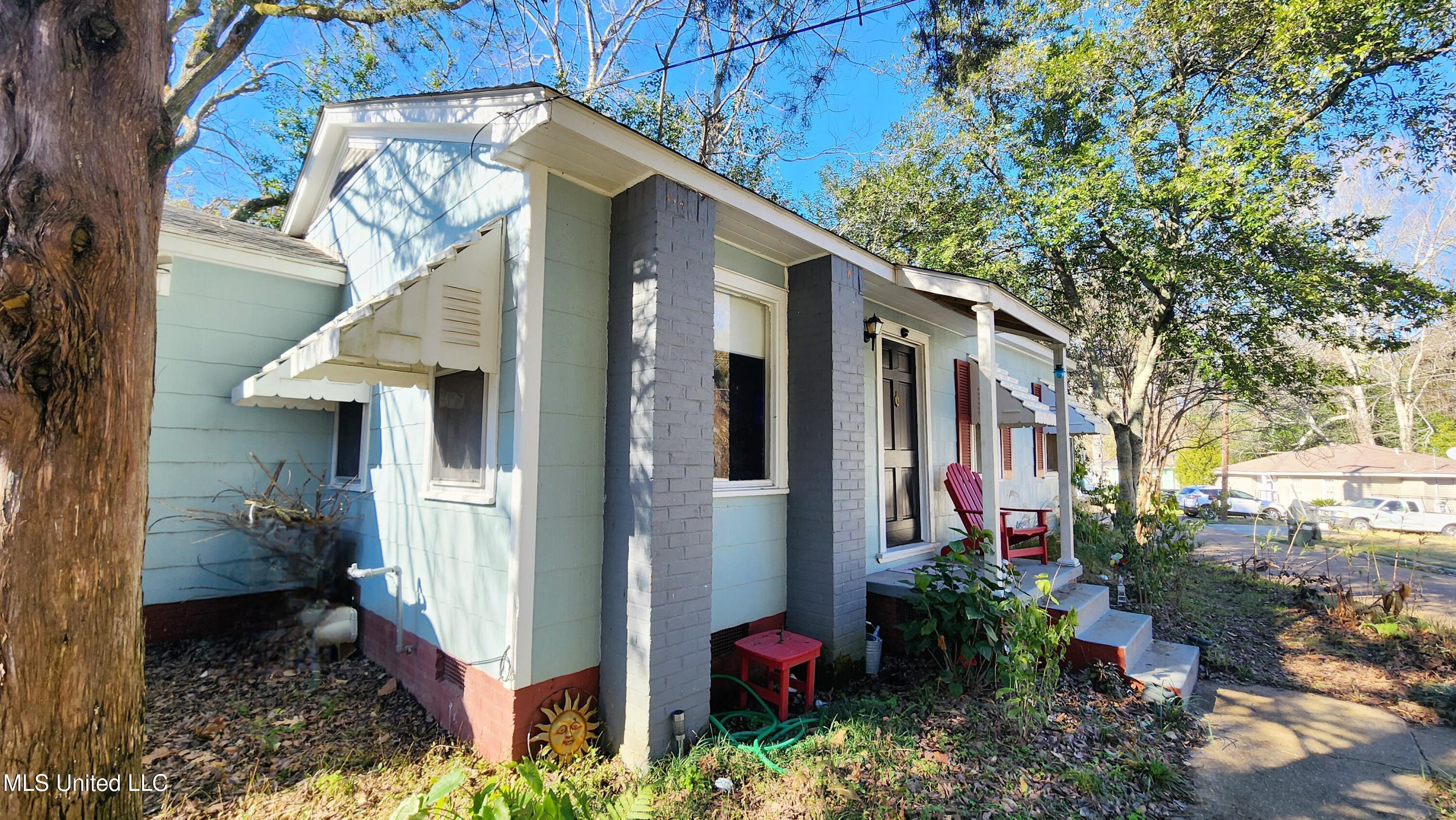 1828 Wheeler Drive, Natchez, Mississippi image 2