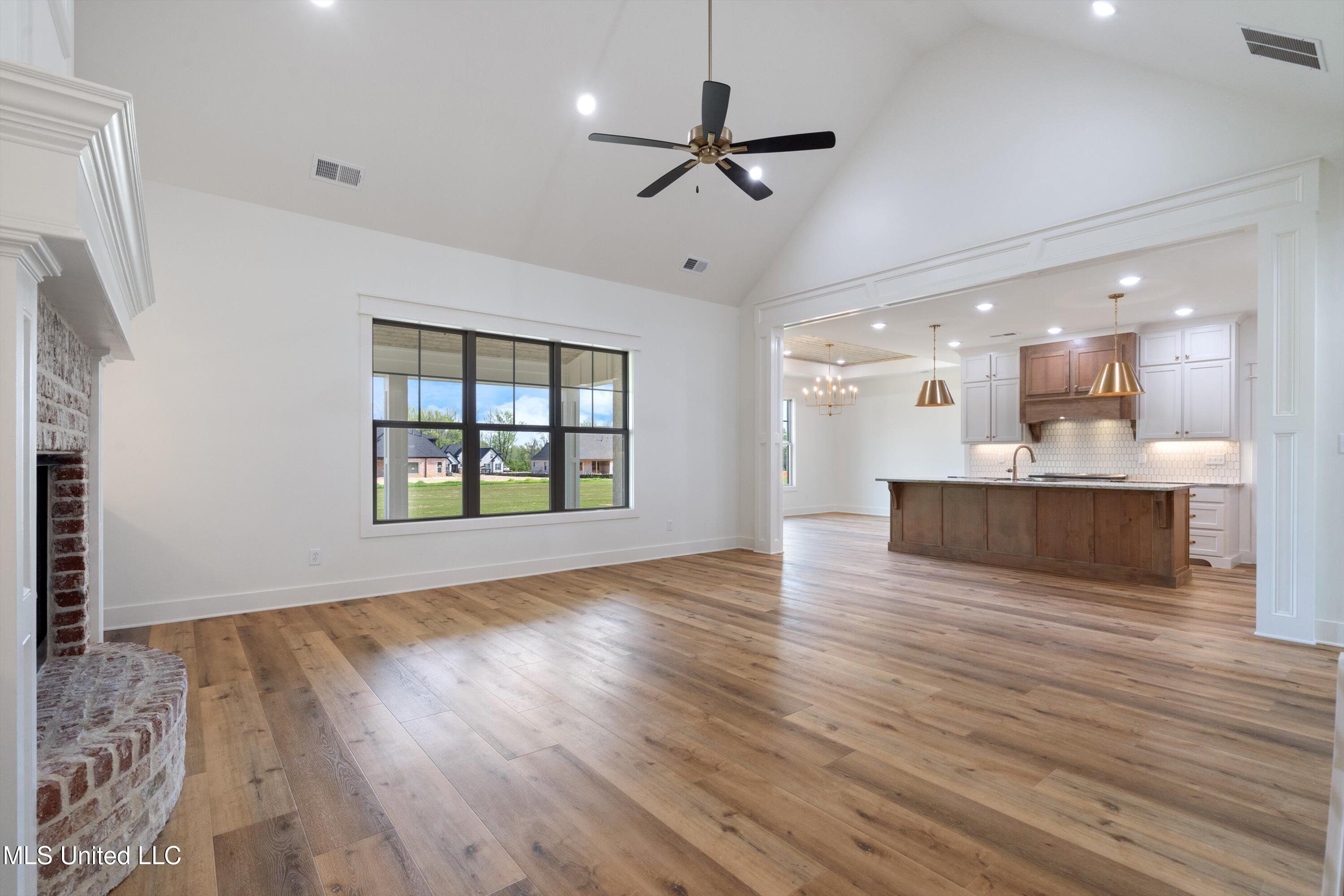 5114 Camp Crossing, Hernando, Mississippi image 8