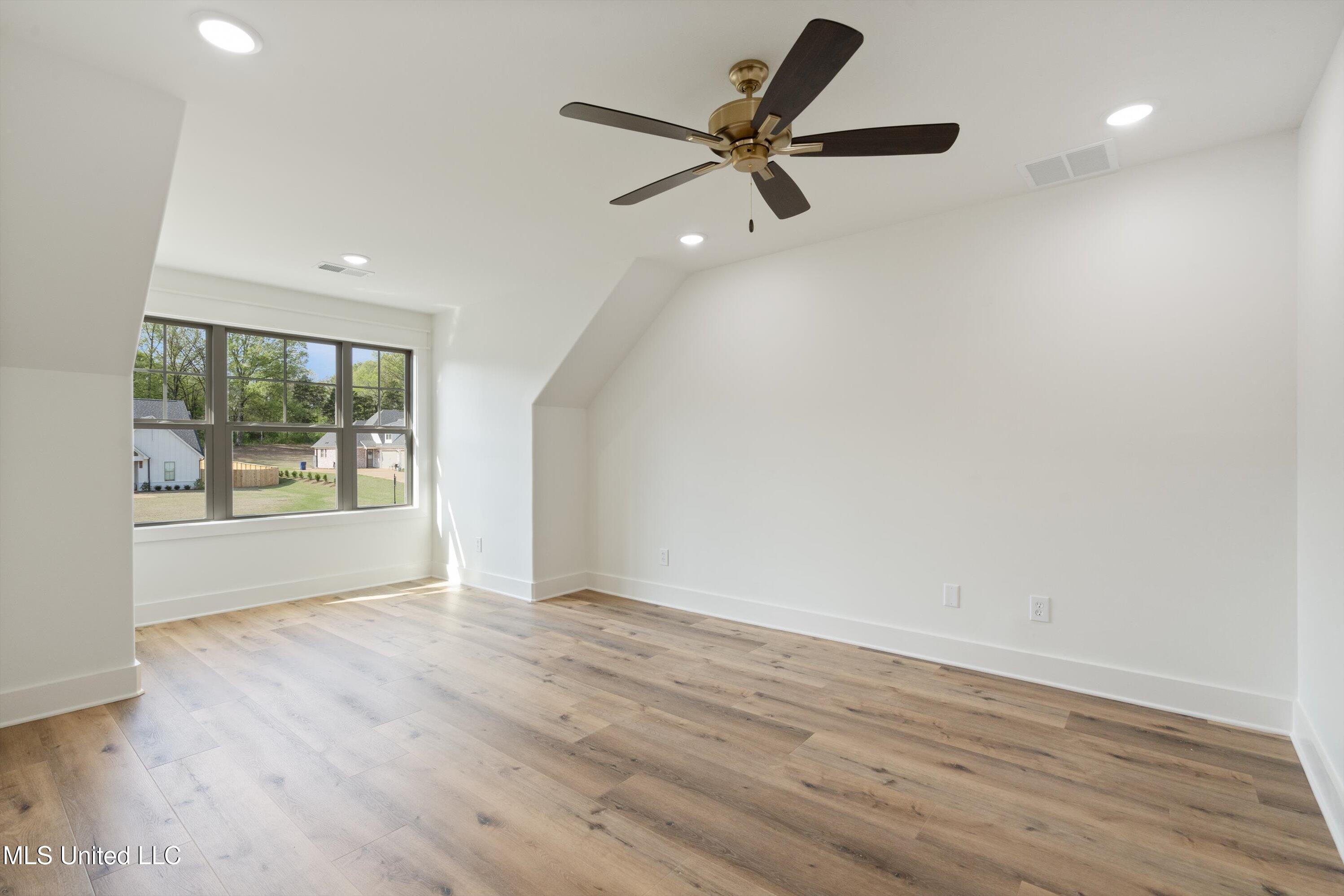 5114 Camp Crossing, Hernando, Mississippi image 30