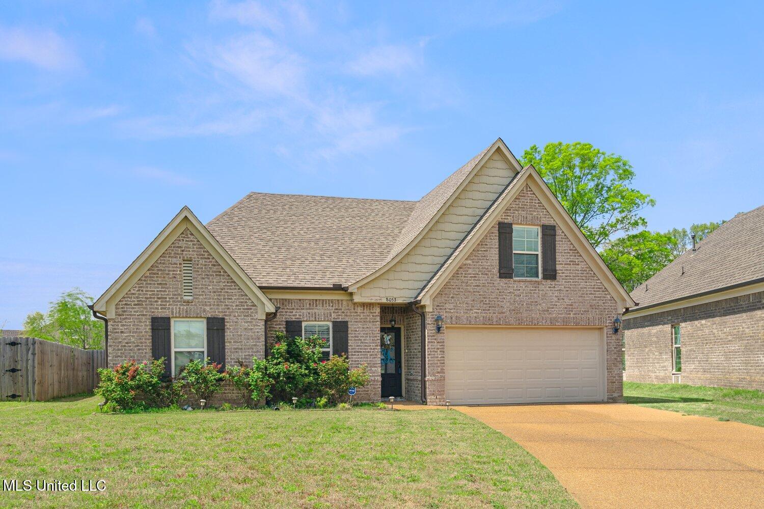 8053 Switzer Drive, Southaven, Mississippi image 1