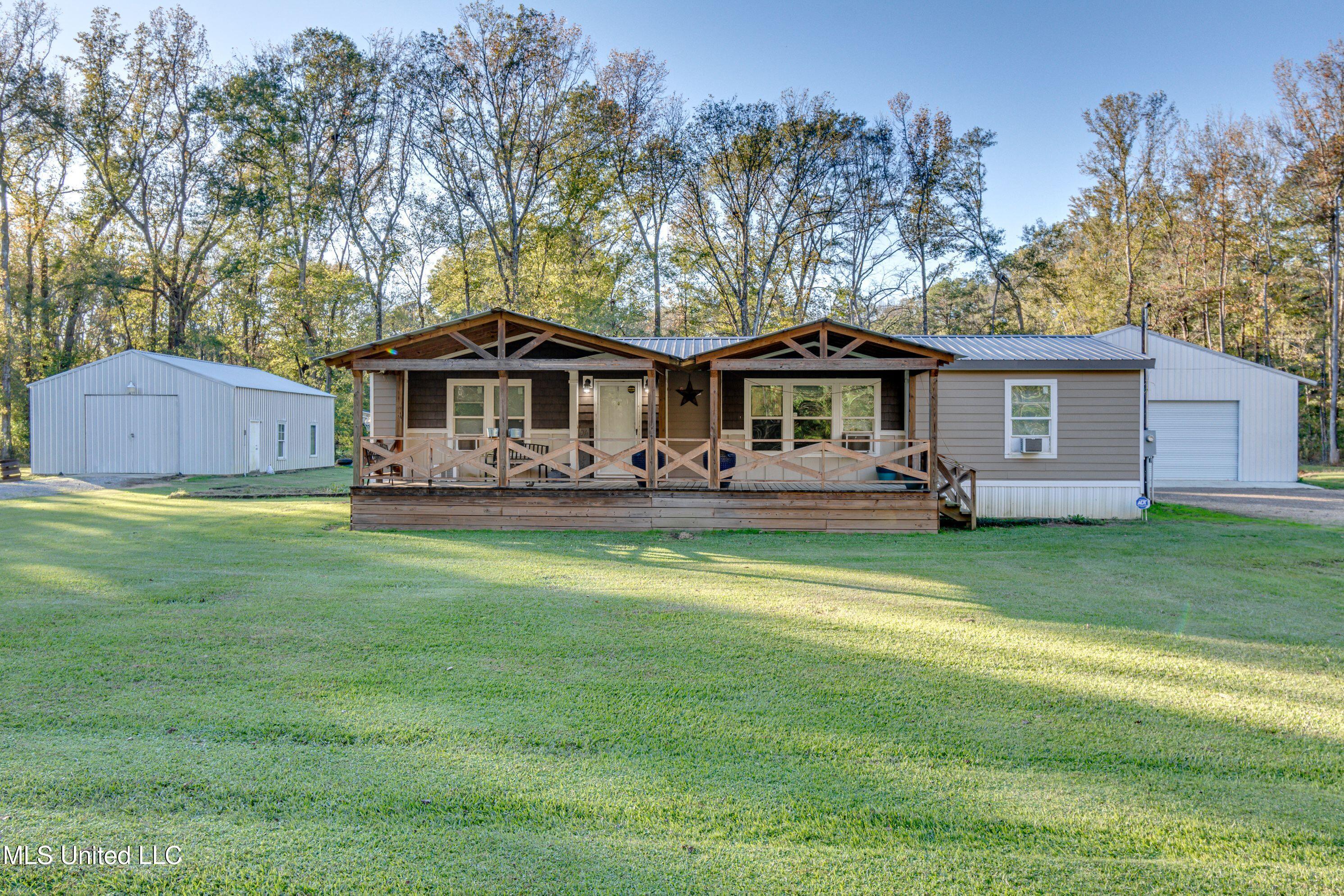 110 Hickory Ridge Cove, Raymond, Mississippi image 1