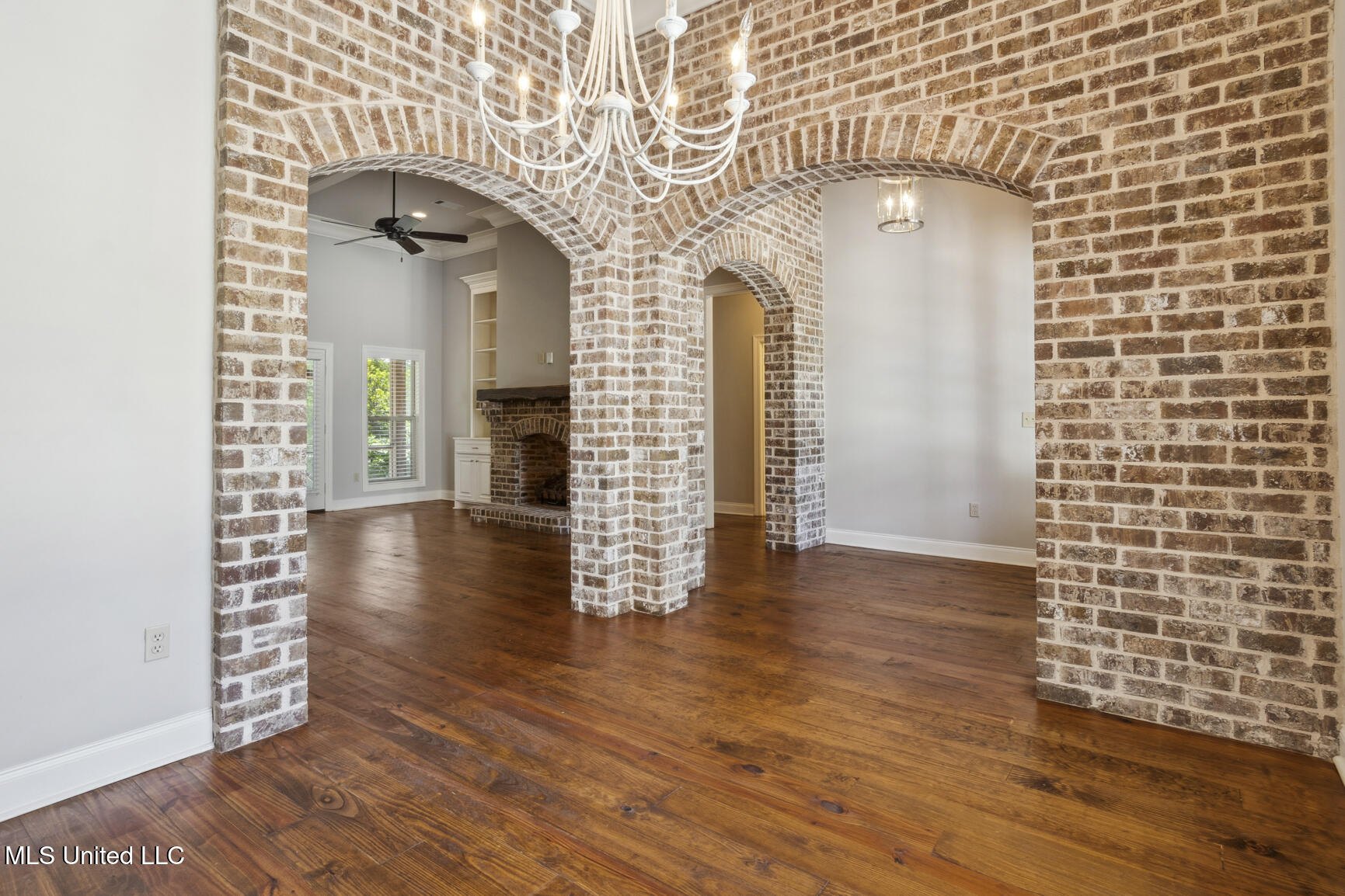 310 Wellington Way, Brandon, Mississippi image 6