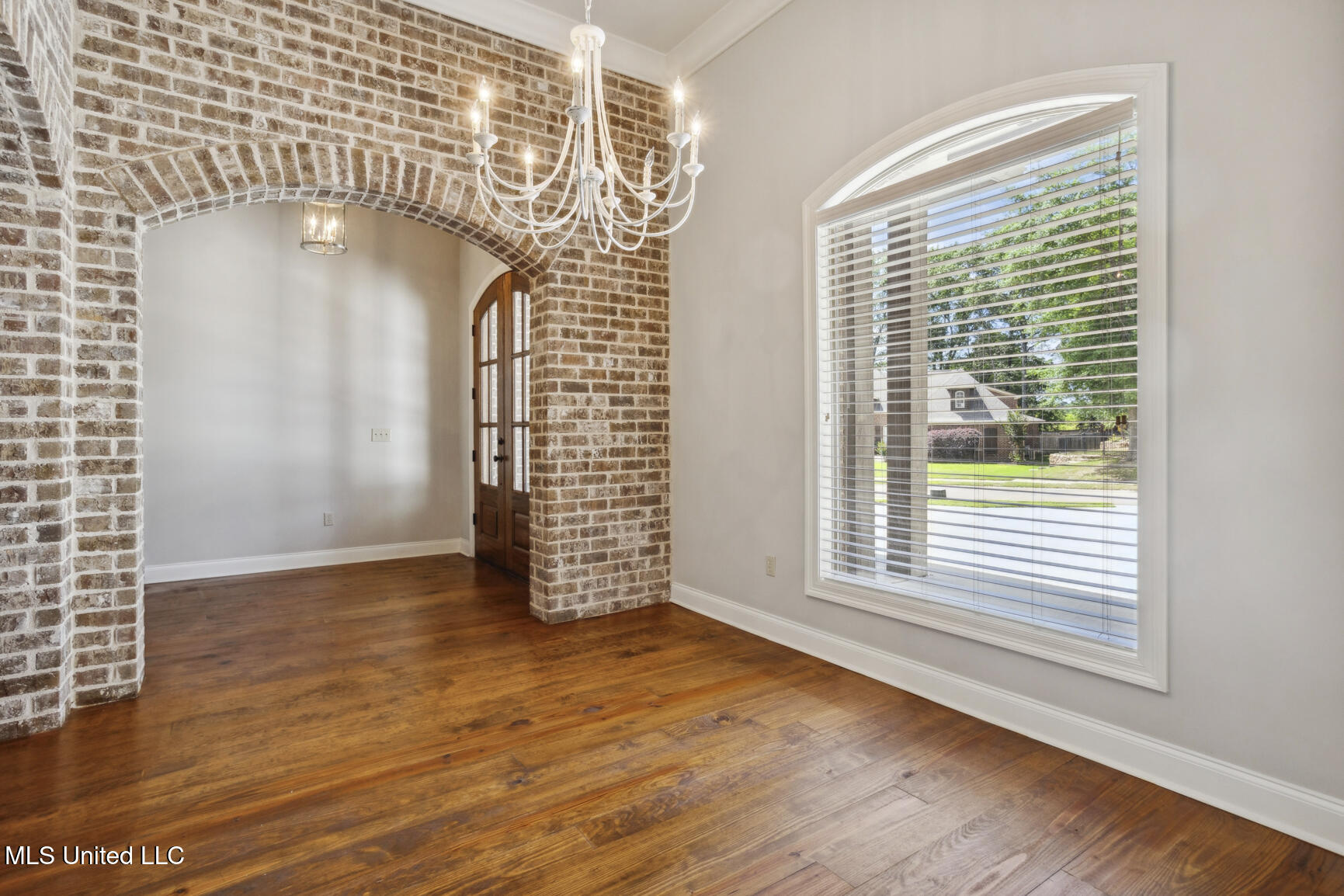 310 Wellington Way, Brandon, Mississippi image 5