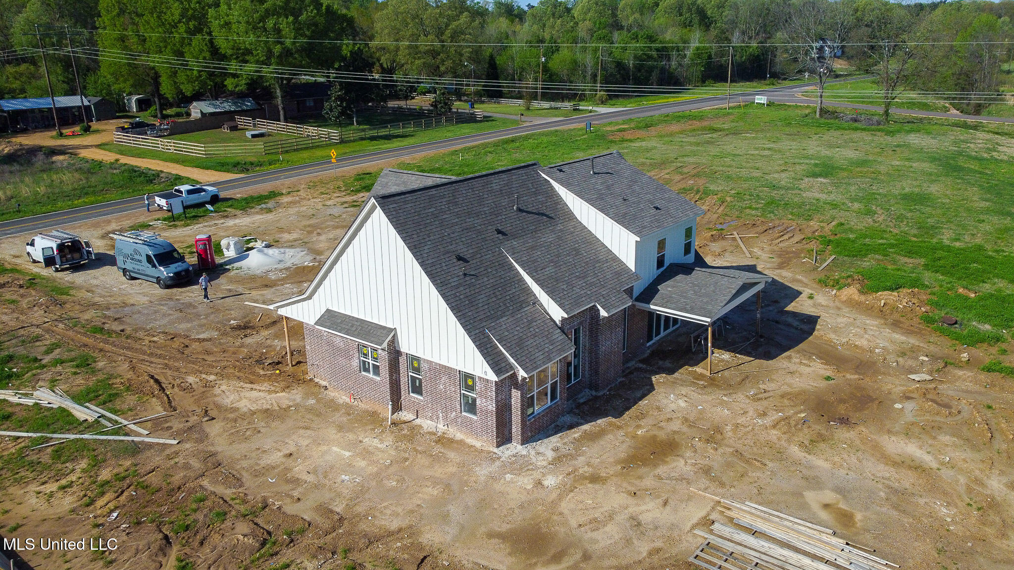 1710 Slocum Road, Hernando, Mississippi image 3