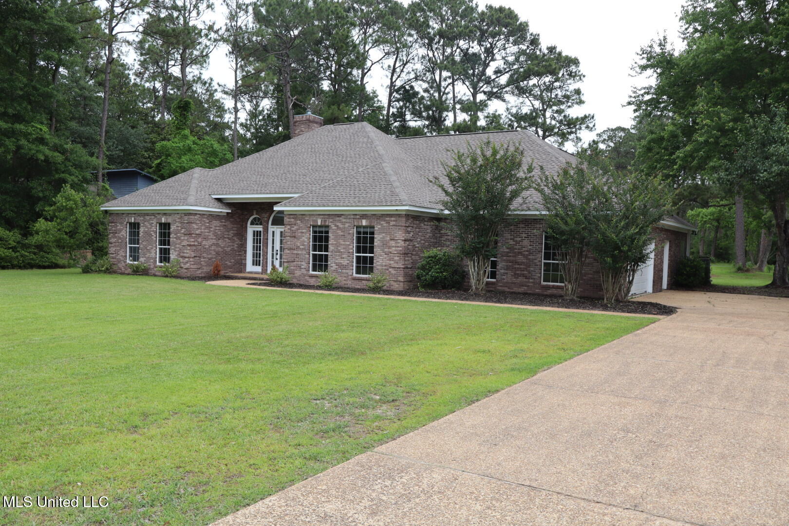 8316 Martin Bluff Road, Gautier, Mississippi image 9