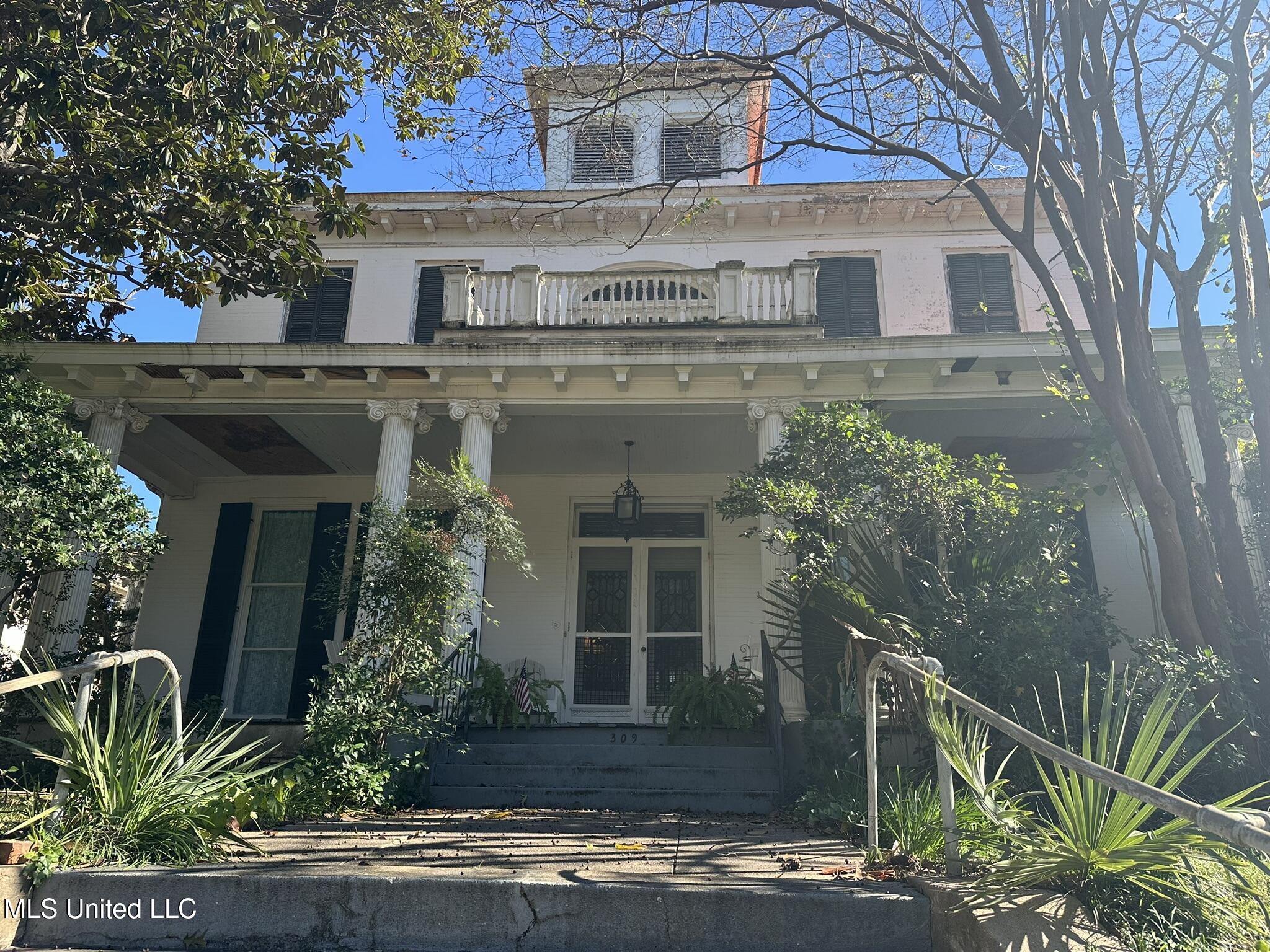 309 S Commerce Street, Natchez, Mississippi image 1