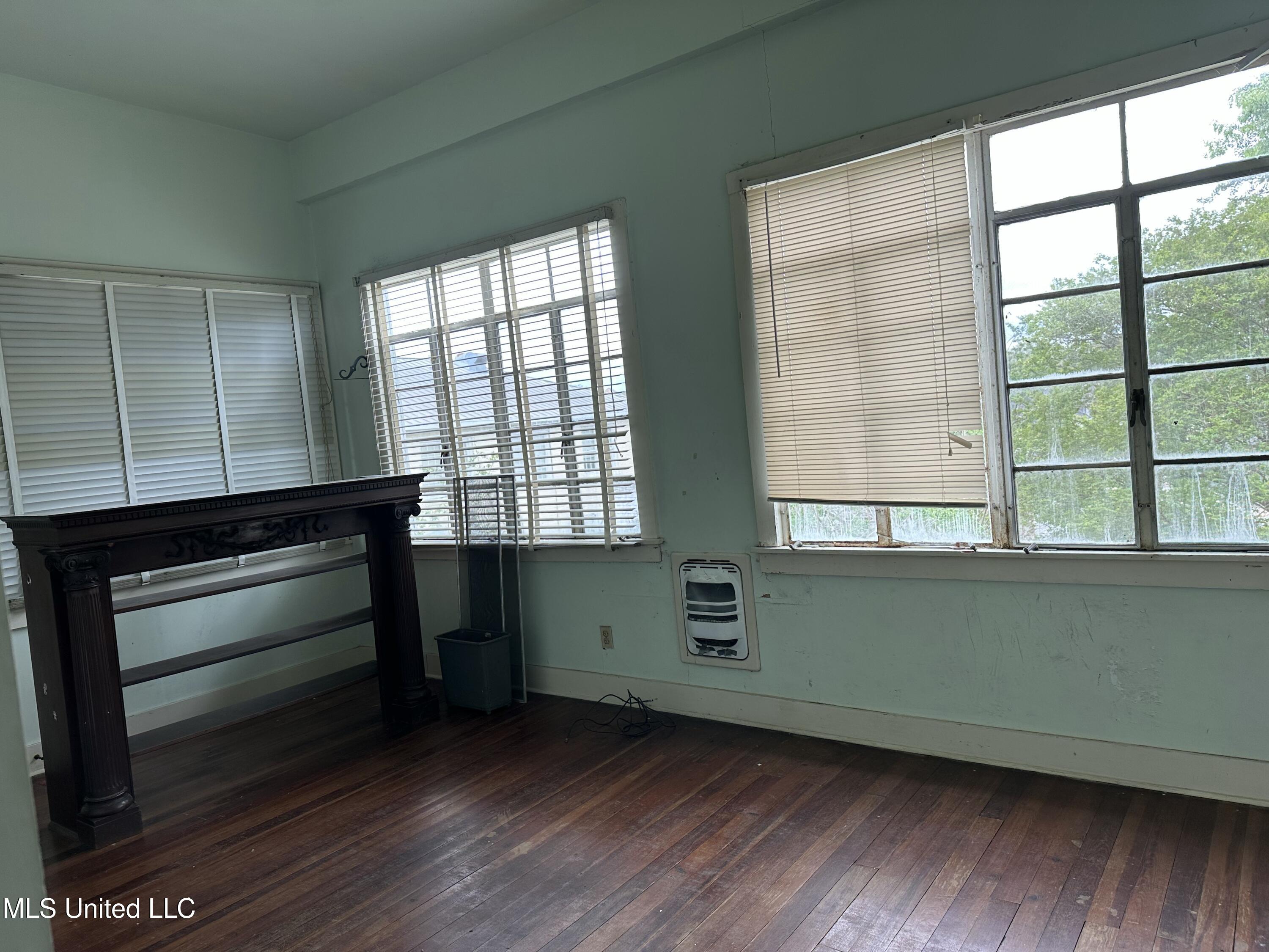 309 S Commerce Street, Natchez, Mississippi image 15