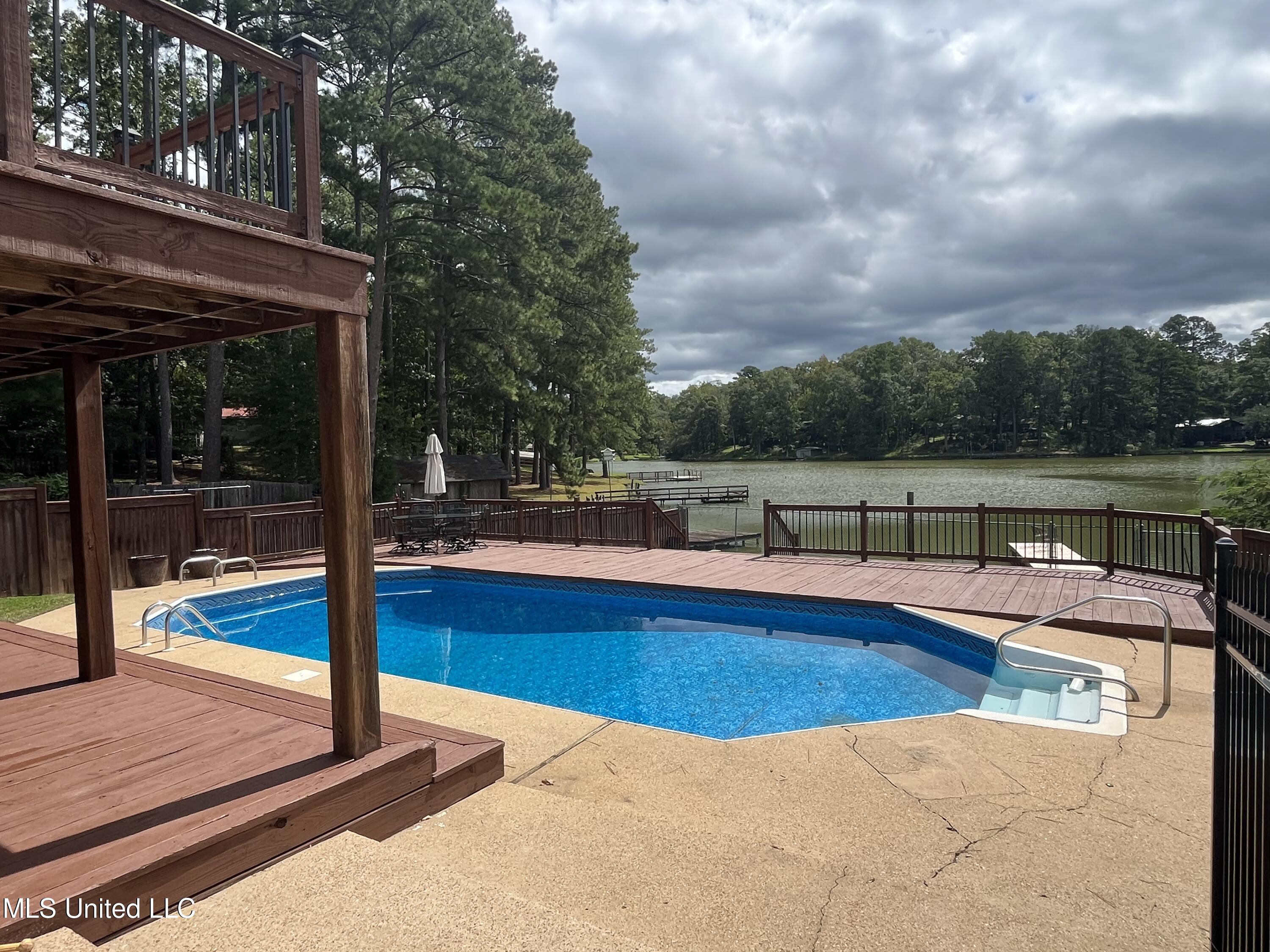 115 Lakeland Drive, Florence, Mississippi image 12