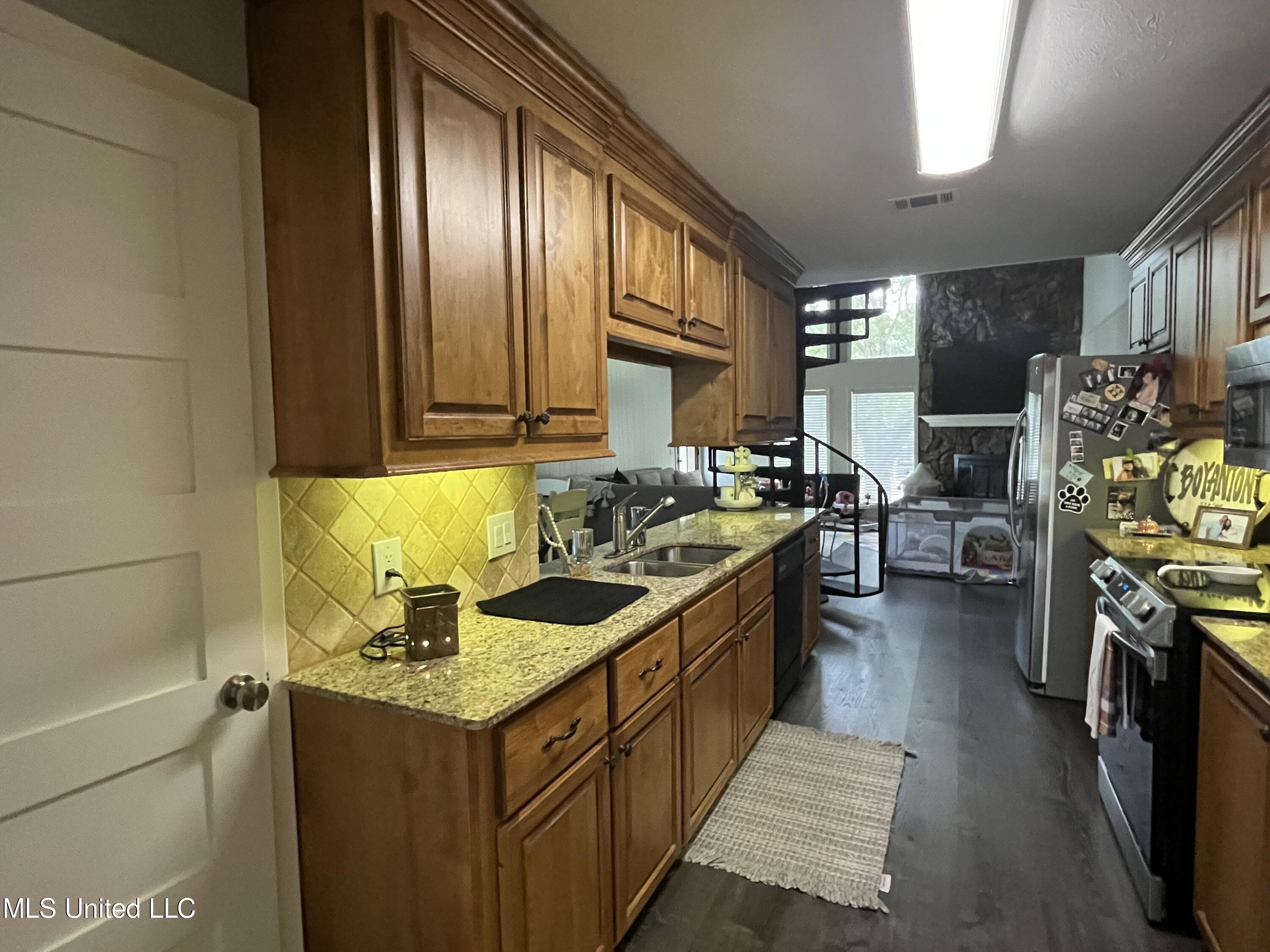 115 Lakeland Drive, Florence, Mississippi image 40