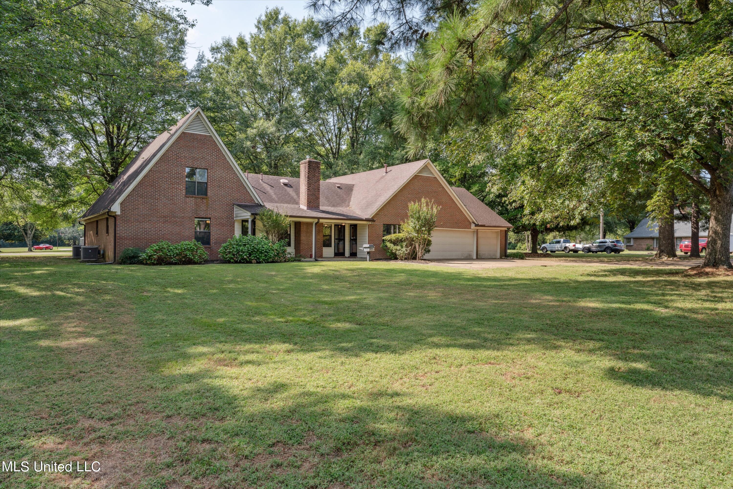 3100 Shady Oaks Drive, Olive Branch, Mississippi image 3