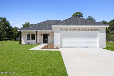 Homes For Sale - 1400 Aubin Boulevard<br/> Gautier, MS 39553