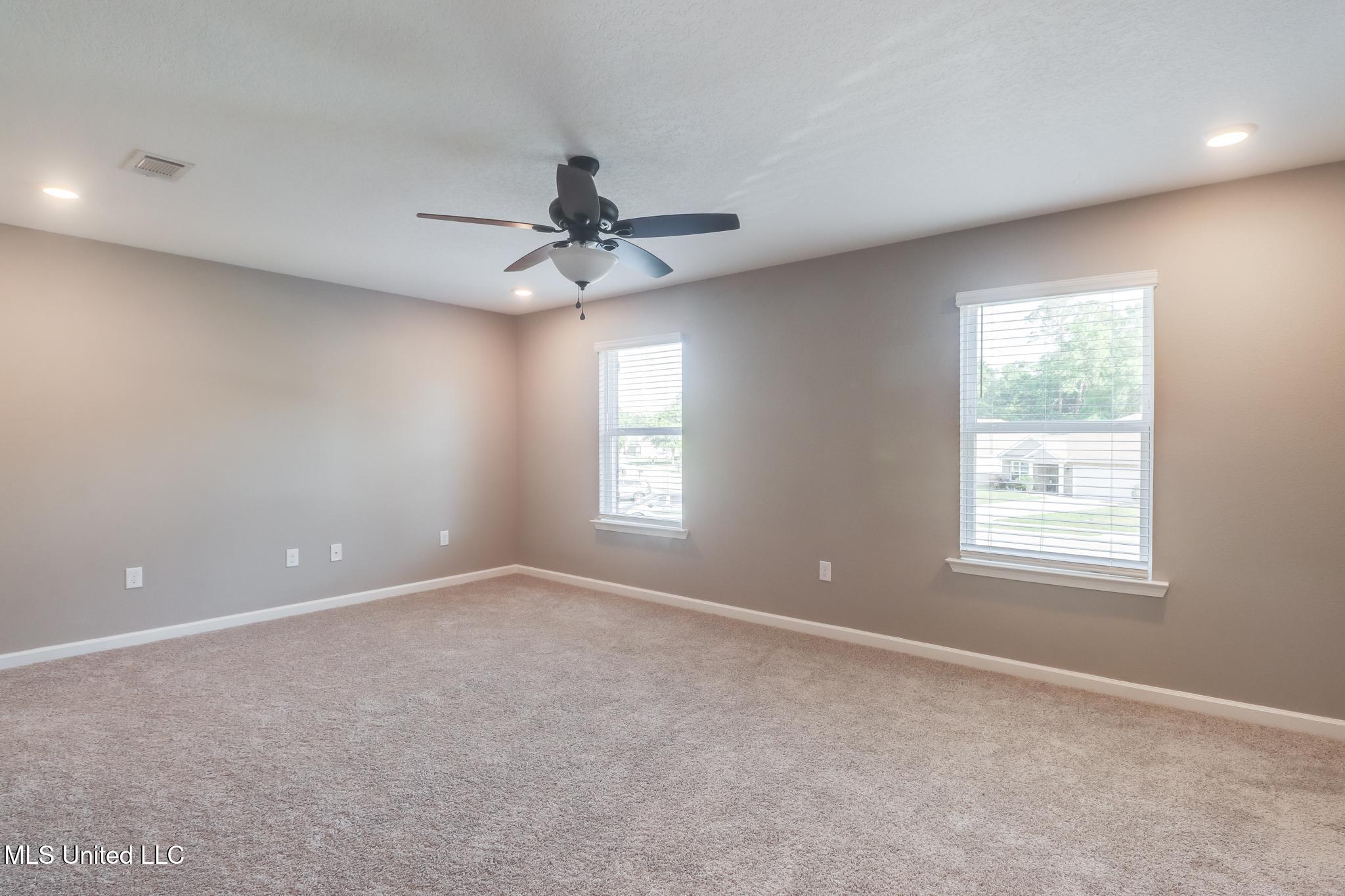 536 W Marigold Drive, Long Beach, Mississippi image 18