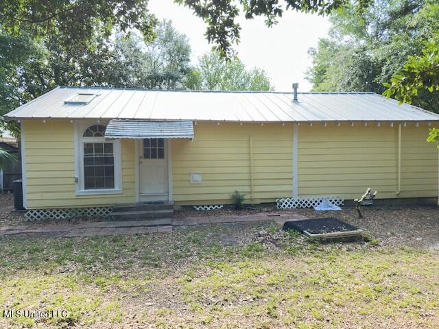 153 Saint Peter Street, Biloxi, Mississippi image 10