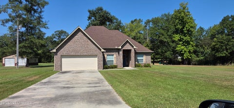 Homes For Sale - 1010 Mindy Lane<br/> Summit, MS 39666
