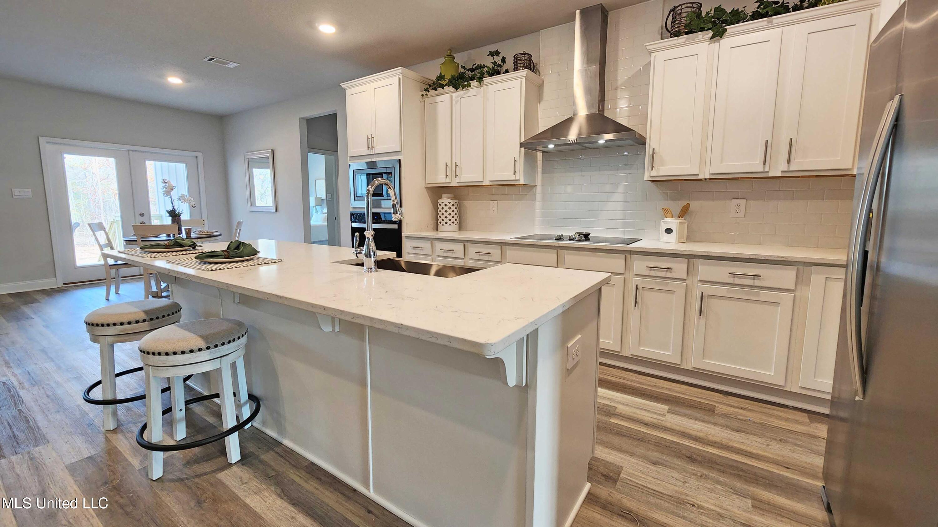 17093 River Hills Drive, Gulfport, Mississippi image 17