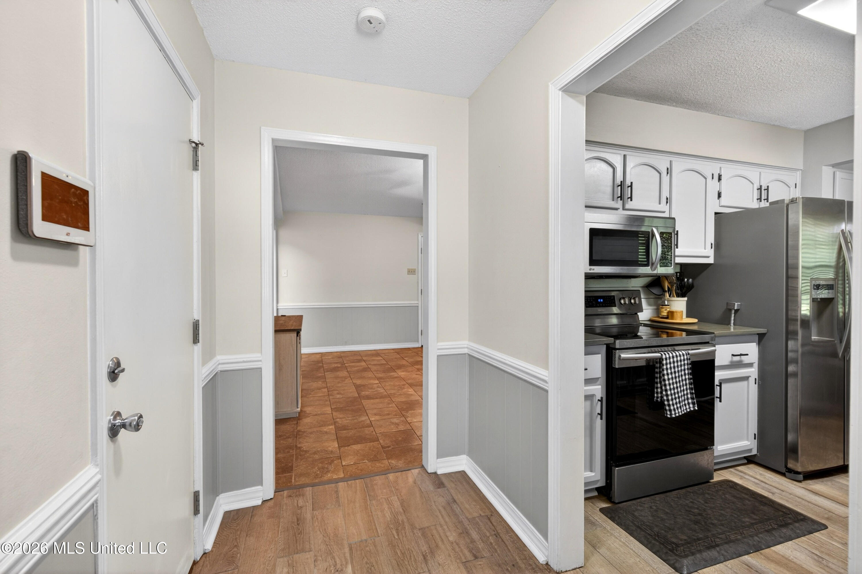 24404 Superior Drive