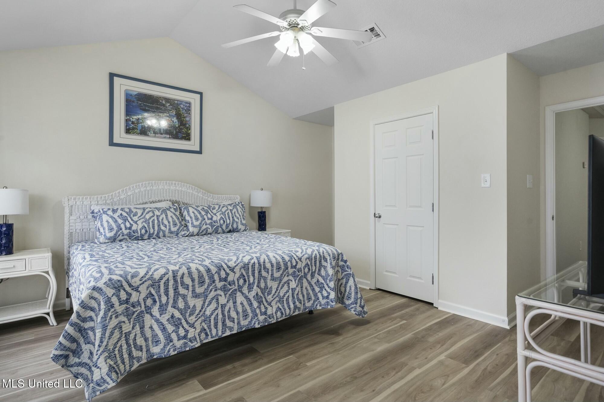 1121 Century Oaks Dr, Gulfport, Mississippi image 11