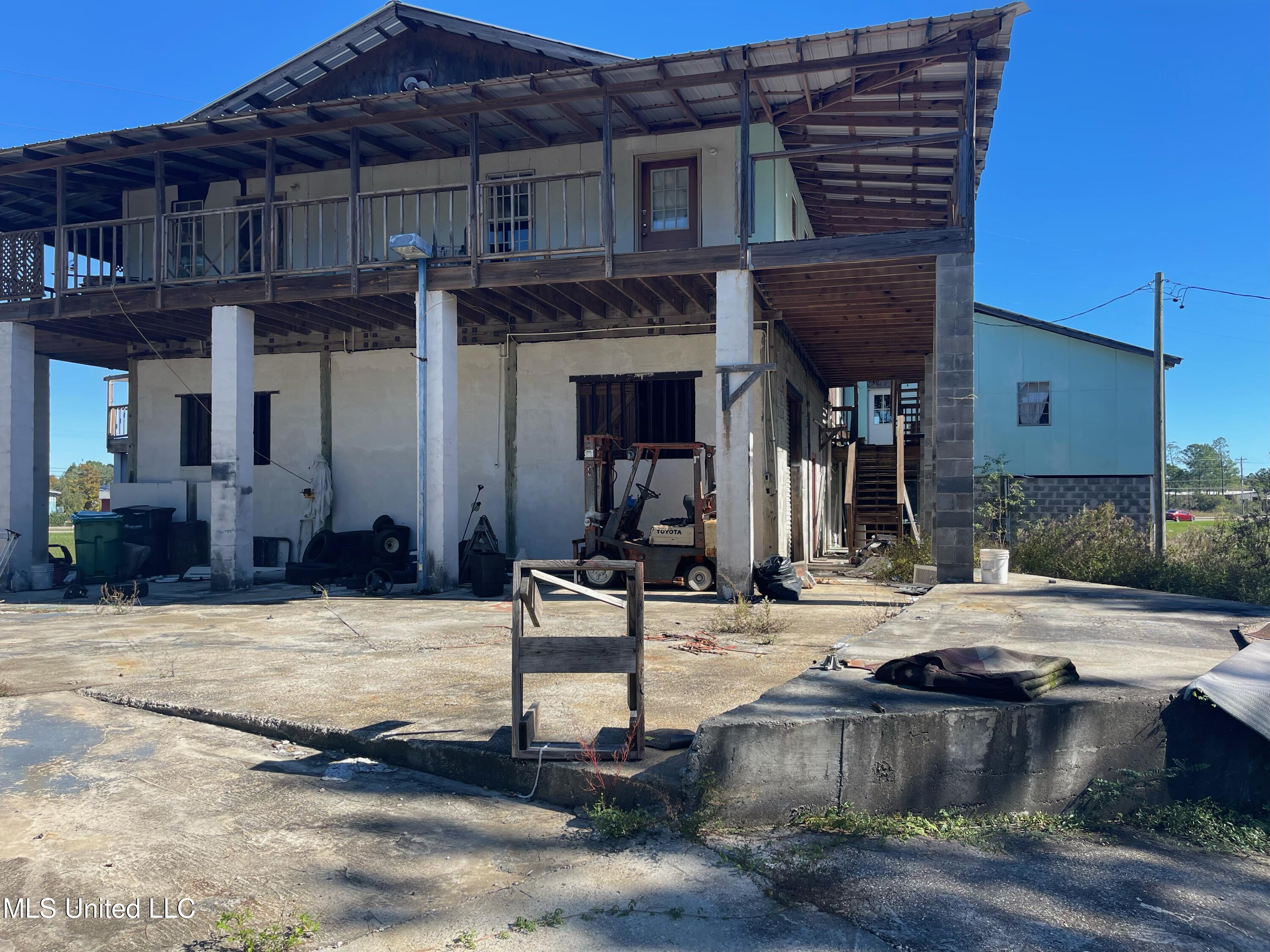 5035 Whitney Street, Bay Saint Louis, Mississippi image 3