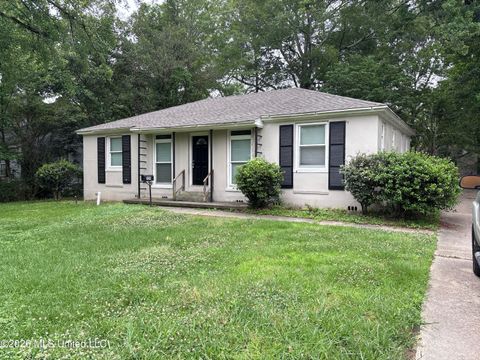 Homes For Sale - 305 Broadmoor Drive<br/> Hinds County, Jackson, MS 39206