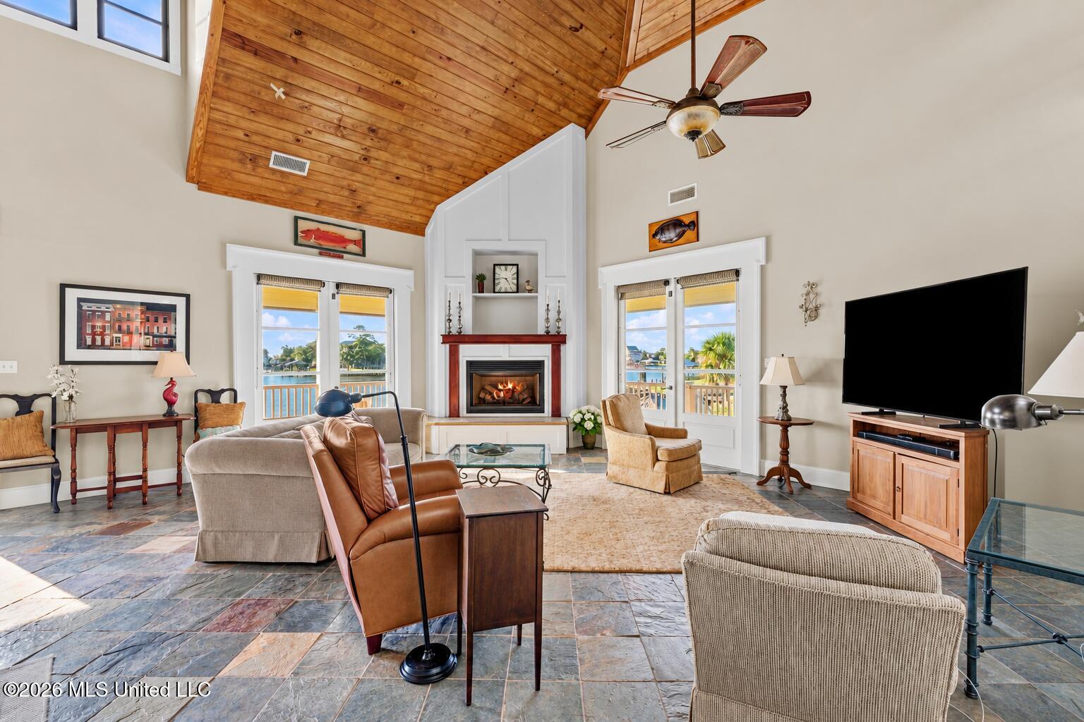 110 Cedarwood Point