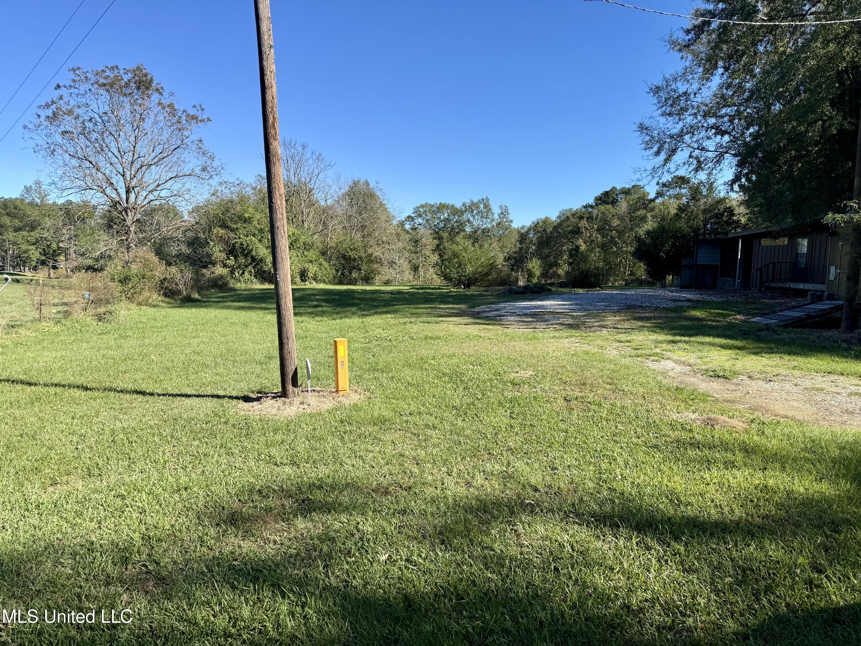 1885 Silver Creek Road, Crosby, Mississippi image 3