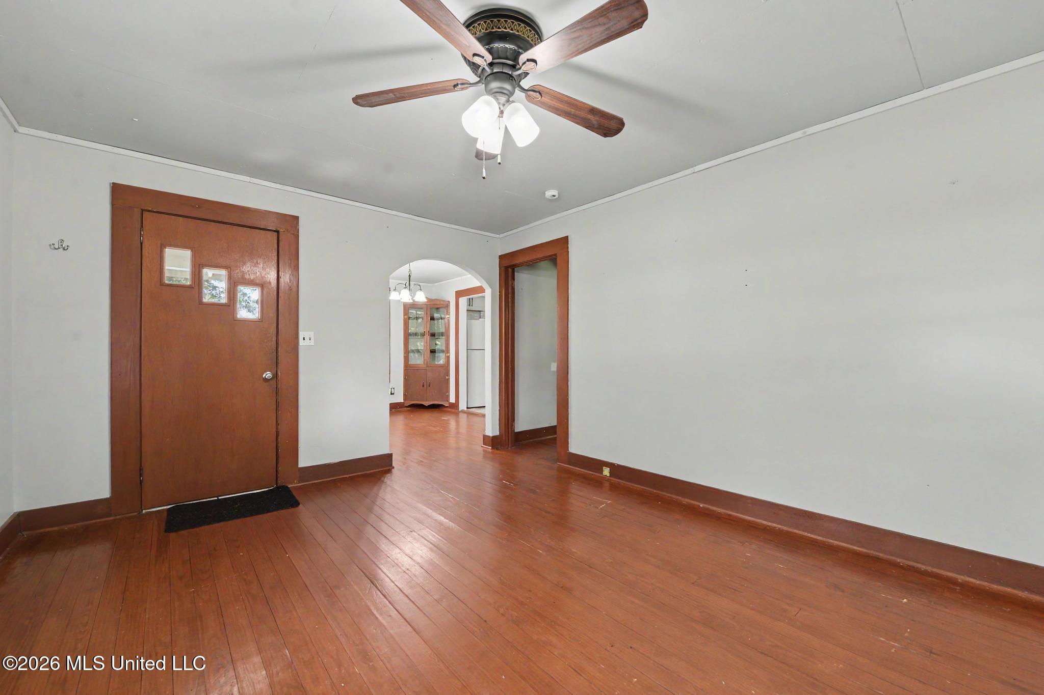388 Oak Street