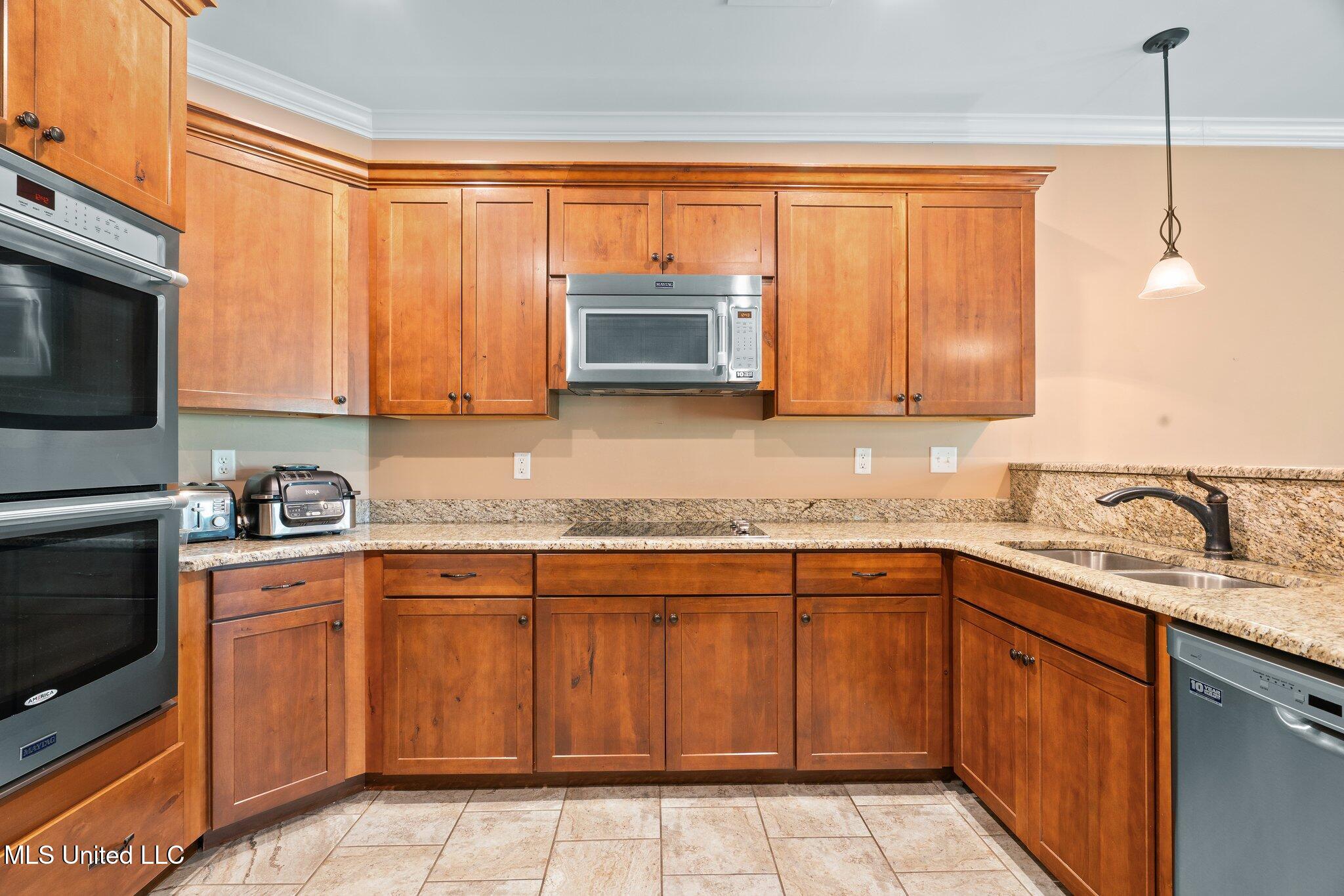 650 Bouldercrest Drive, Southaven, Mississippi image 24