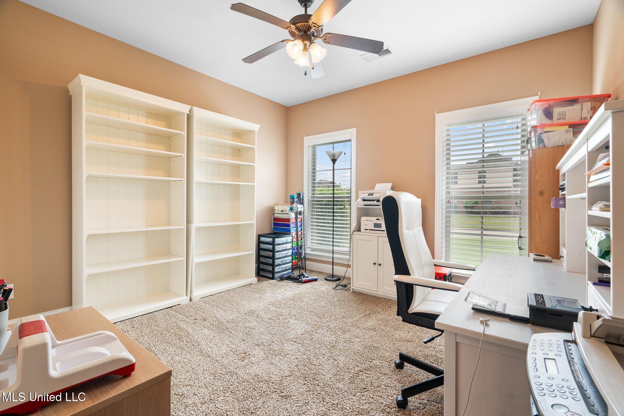 650 Bouldercrest Drive, Southaven, Mississippi image 36