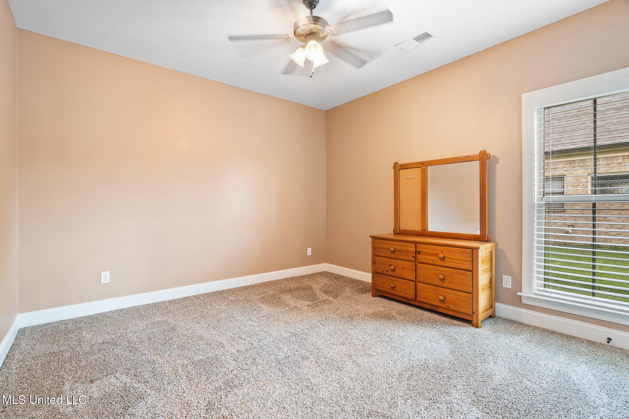 650 Bouldercrest Drive, Southaven, Mississippi image 37