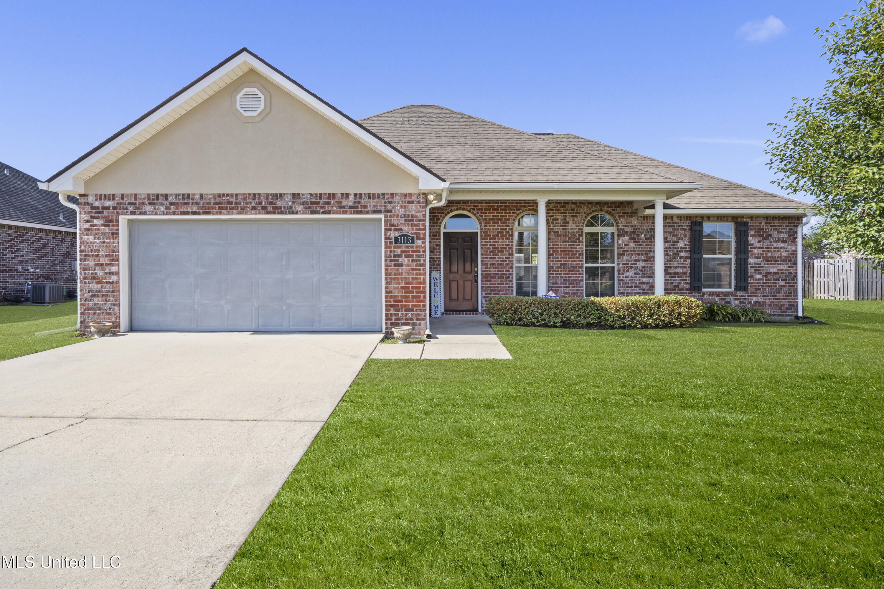 3113 Sydney Street, Ocean Springs, Mississippi image 1