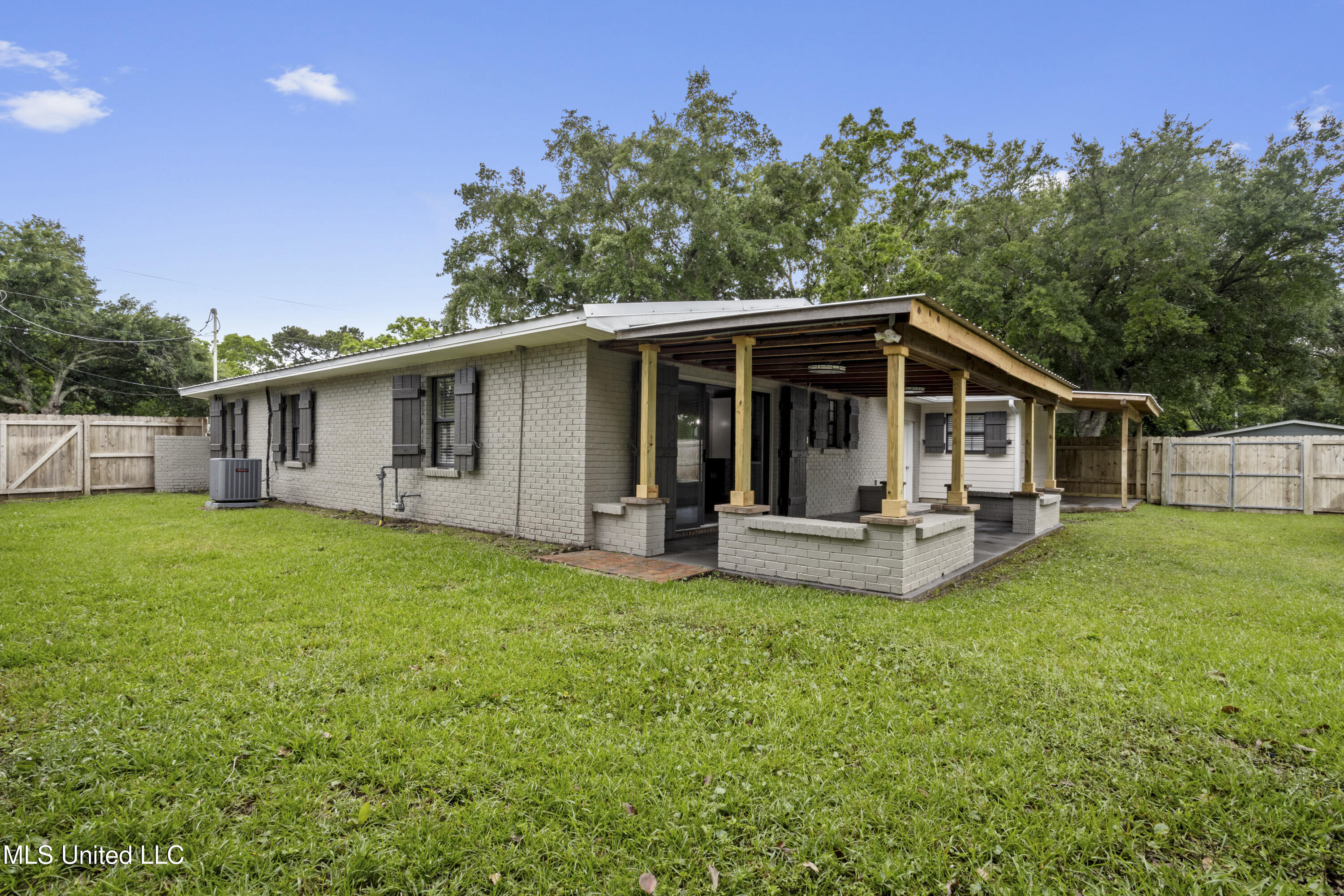 2604 Fernwood Street, Pascagoula, Mississippi image 26