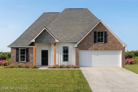 Homes For Sale - 11829 Moss Creek Court<br/> Ocean Springs, MS 39564