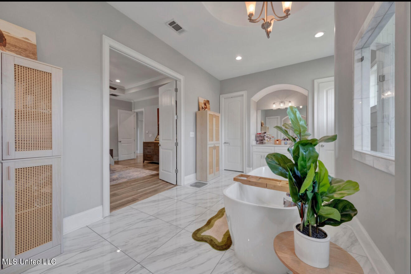 4864 Back Forty Drive, Olive Branch, Mississippi image 25