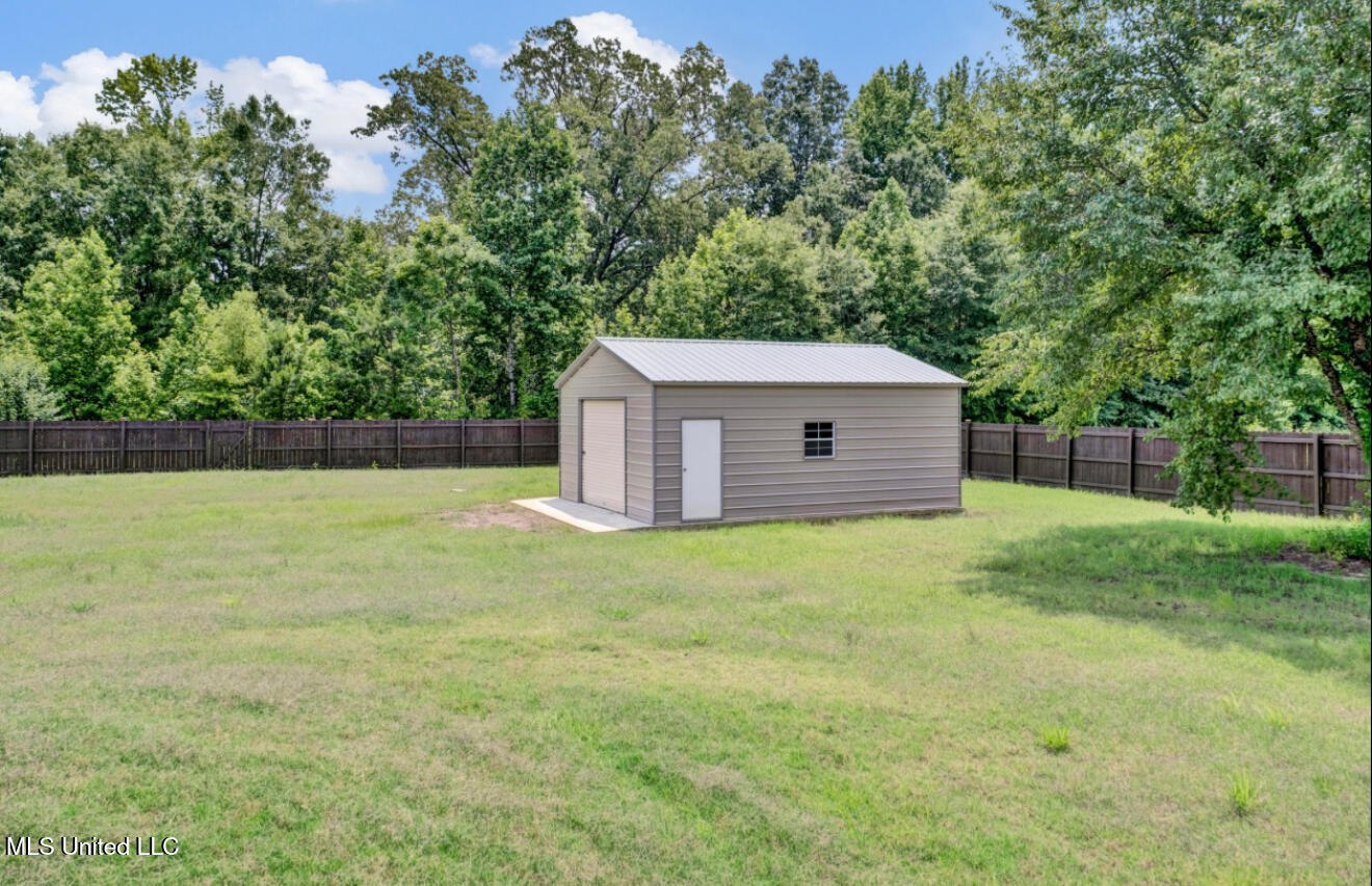 4864 Back Forty Drive, Olive Branch, Mississippi image 35