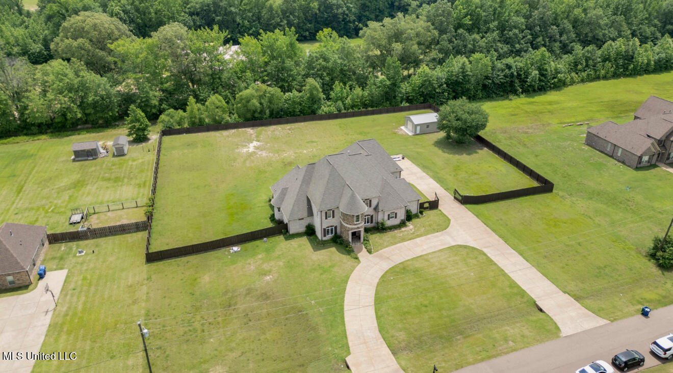 4864 Back Forty Drive, Olive Branch, Mississippi image 10