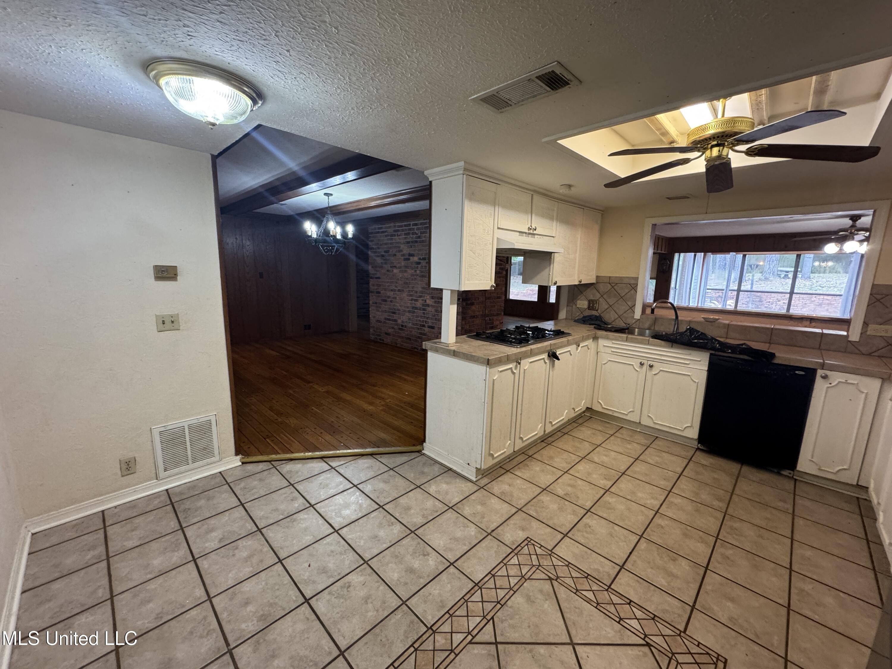 45 Stonegate Drive, Brandon, Mississippi image 13