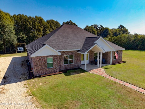 Homes For Sale - 86 Theodore Drive<br/> Poplarville, MS 39470