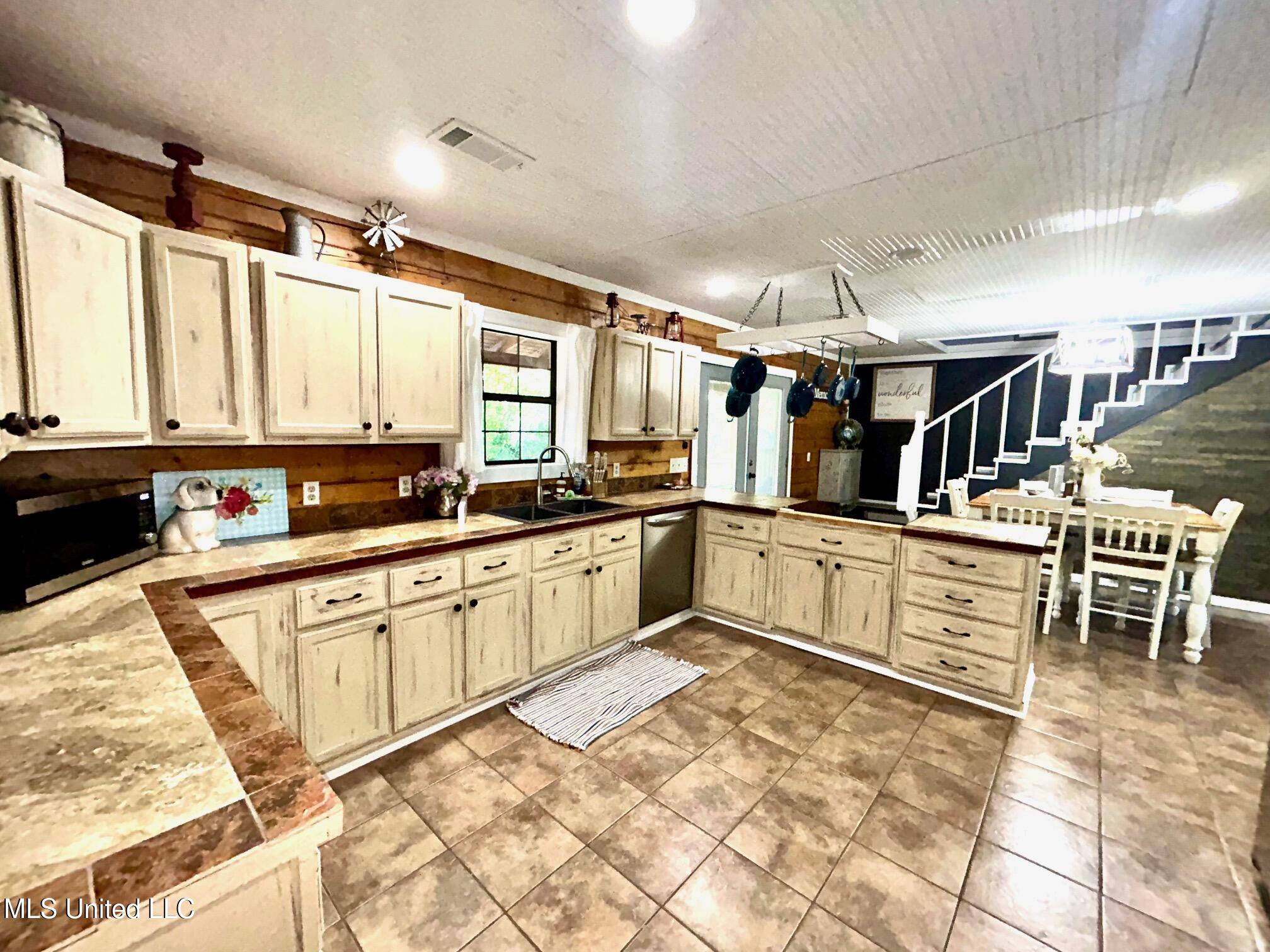 31019 N Ms 19 Highway, West, Mississippi image 19