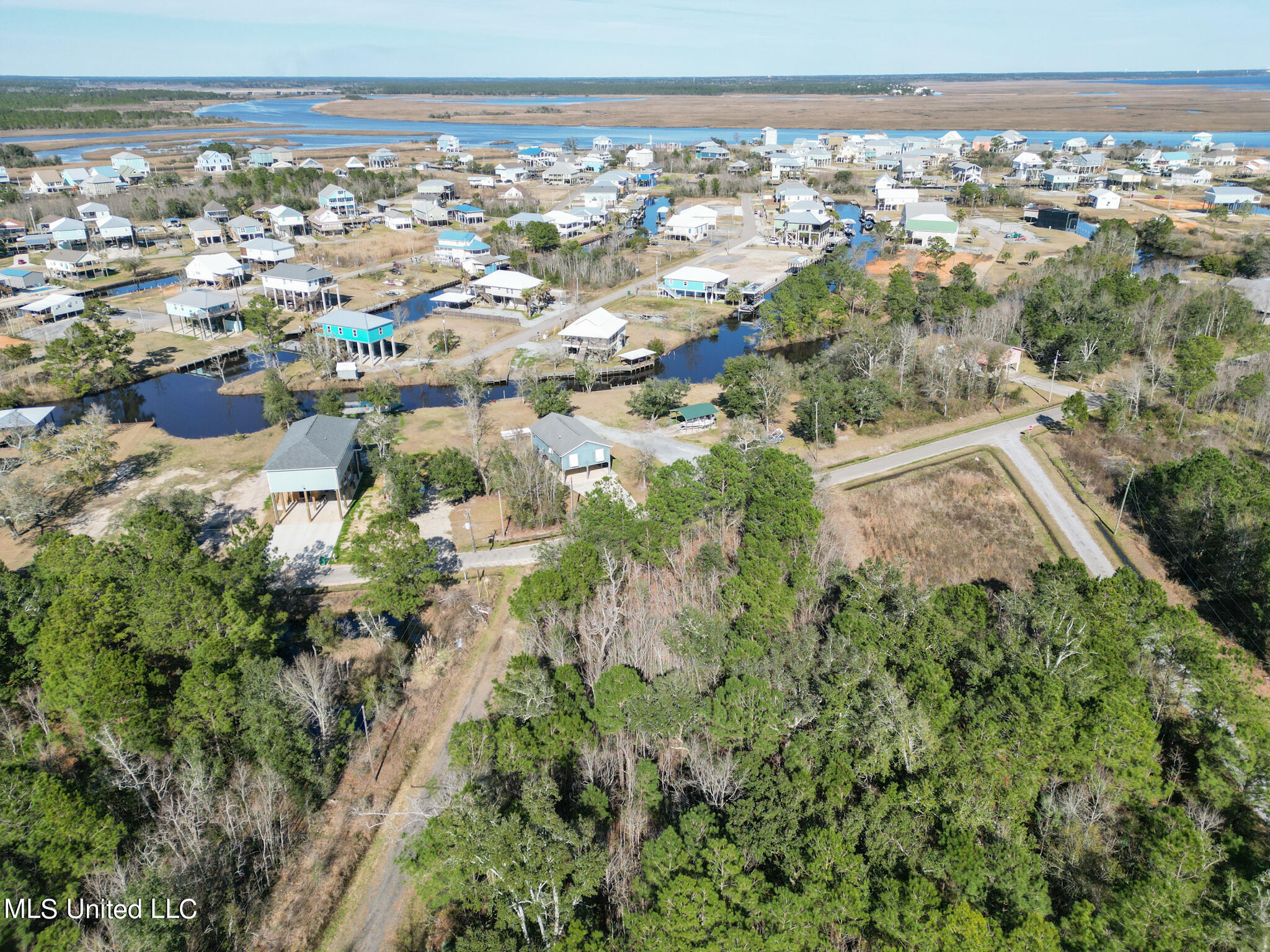 Lot 29 Bayou Drive, Bay Saint Louis, Mississippi image 1