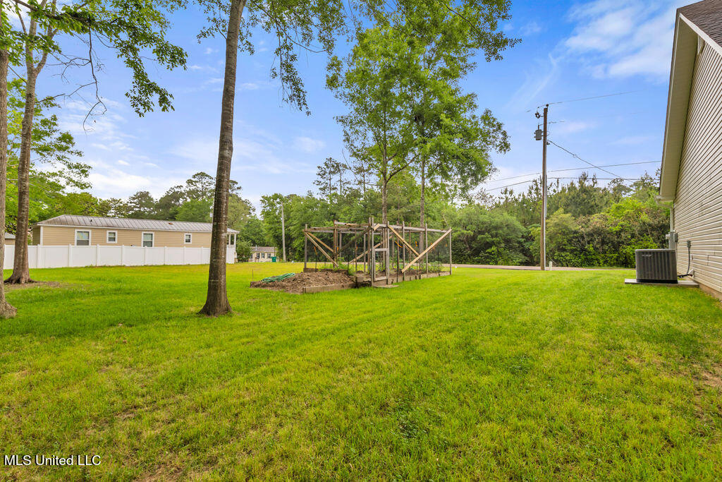10714 Lilinoe Way, Diamondhead, Mississippi image 25