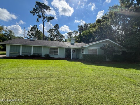 Homes For Sale - 4712 Oak Avenue<br/> Gulfport, MS 39507