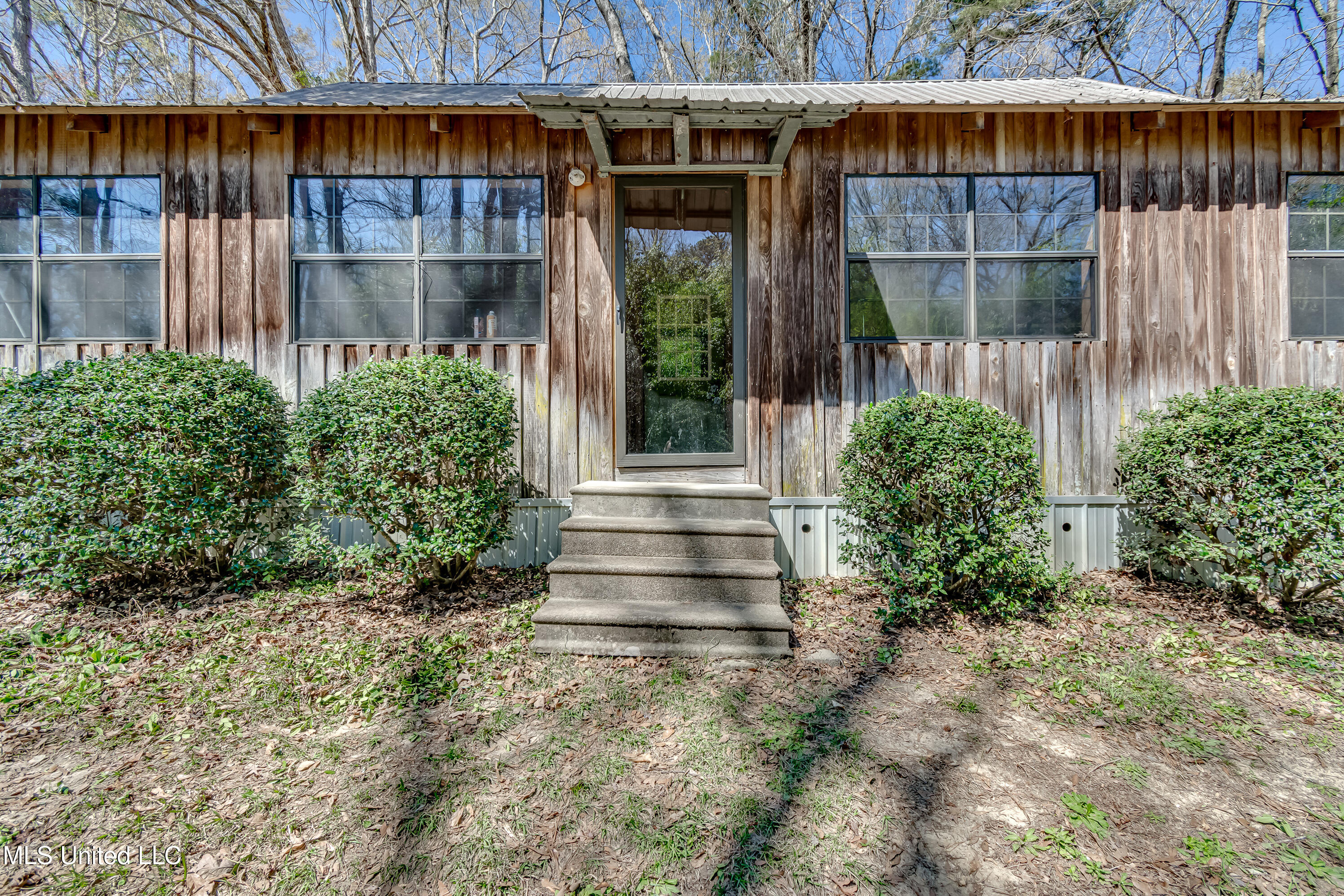2406 Scr 563, Morton, Mississippi image 7