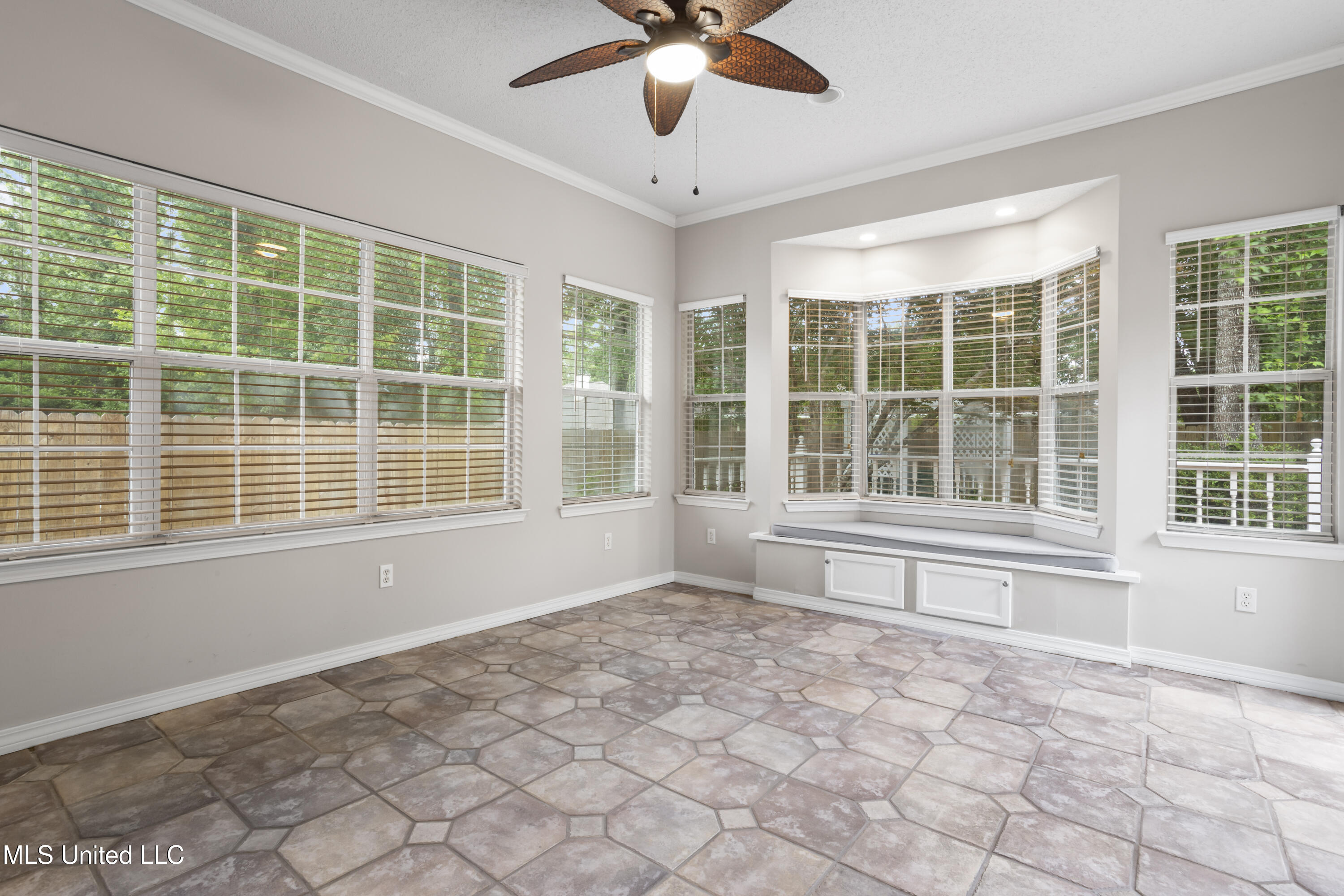 9526 Laa La Place, Diamondhead, Mississippi image 18