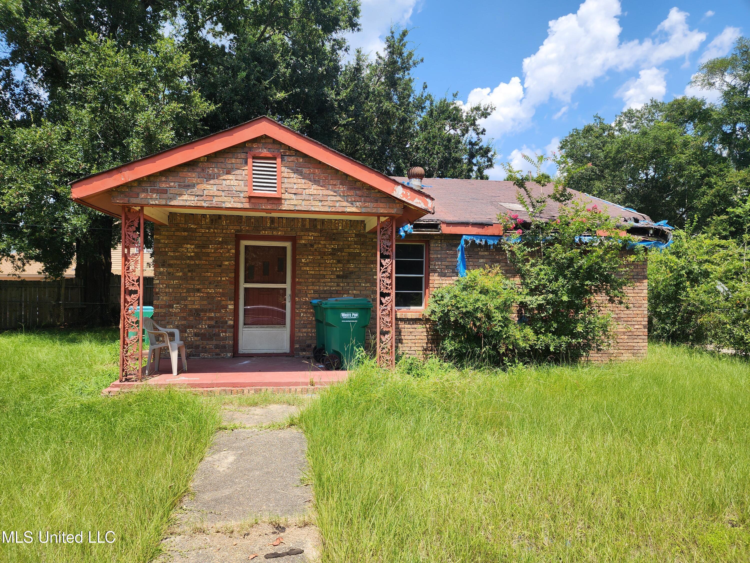 3904 17th Street, Gulfport, Mississippi image 2