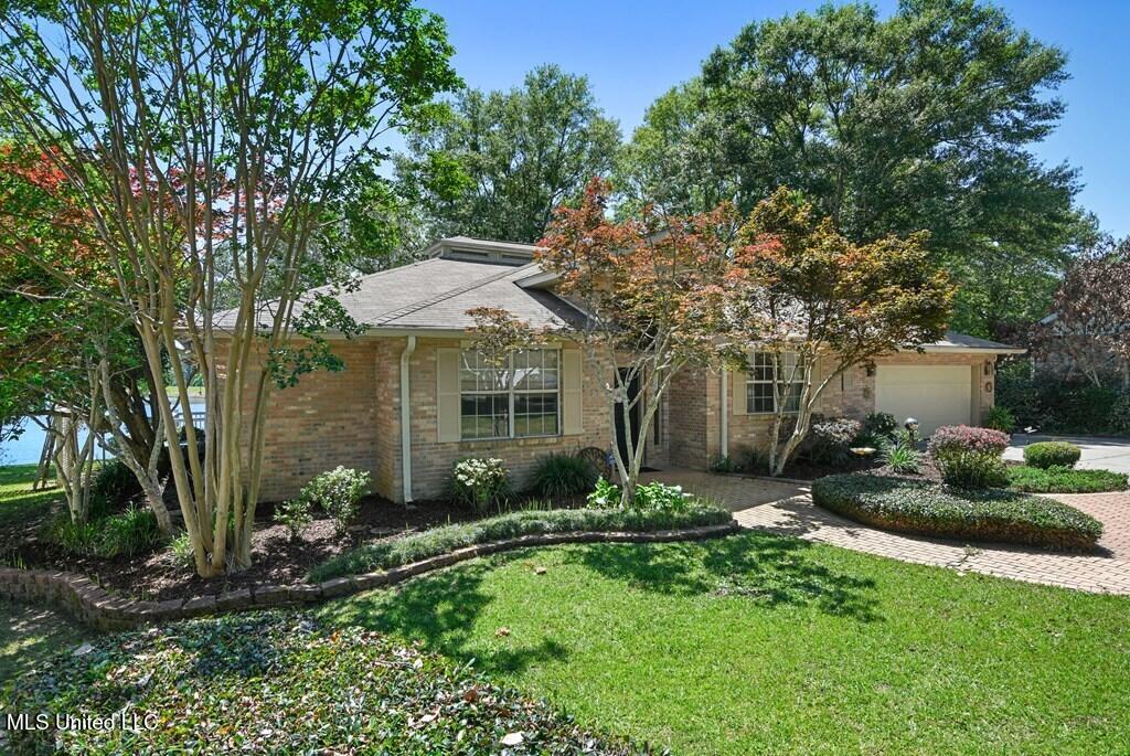 409 W Lakeshore Drive, Carriere, Mississippi image 12