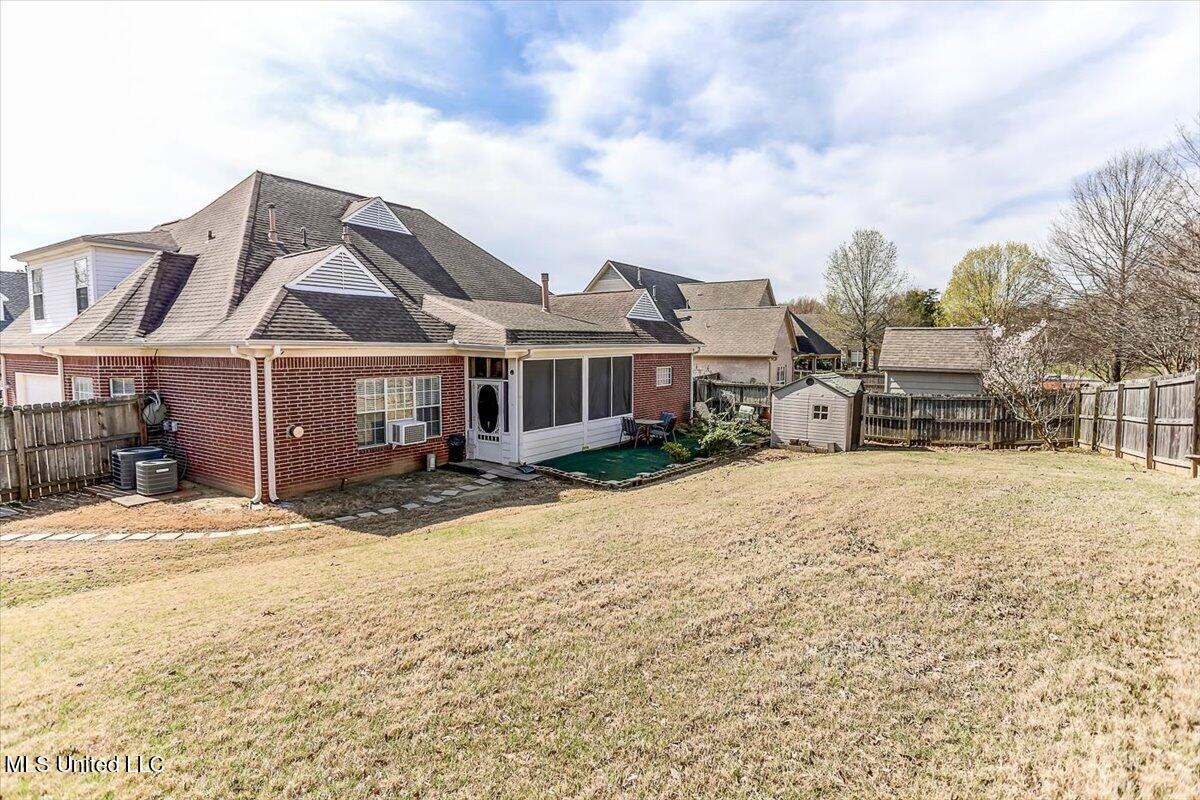 592 Rowan Oak Place, Hernando, Mississippi image 40