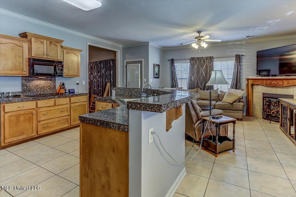 592 Rowan Oak Place, Hernando, Mississippi image 14